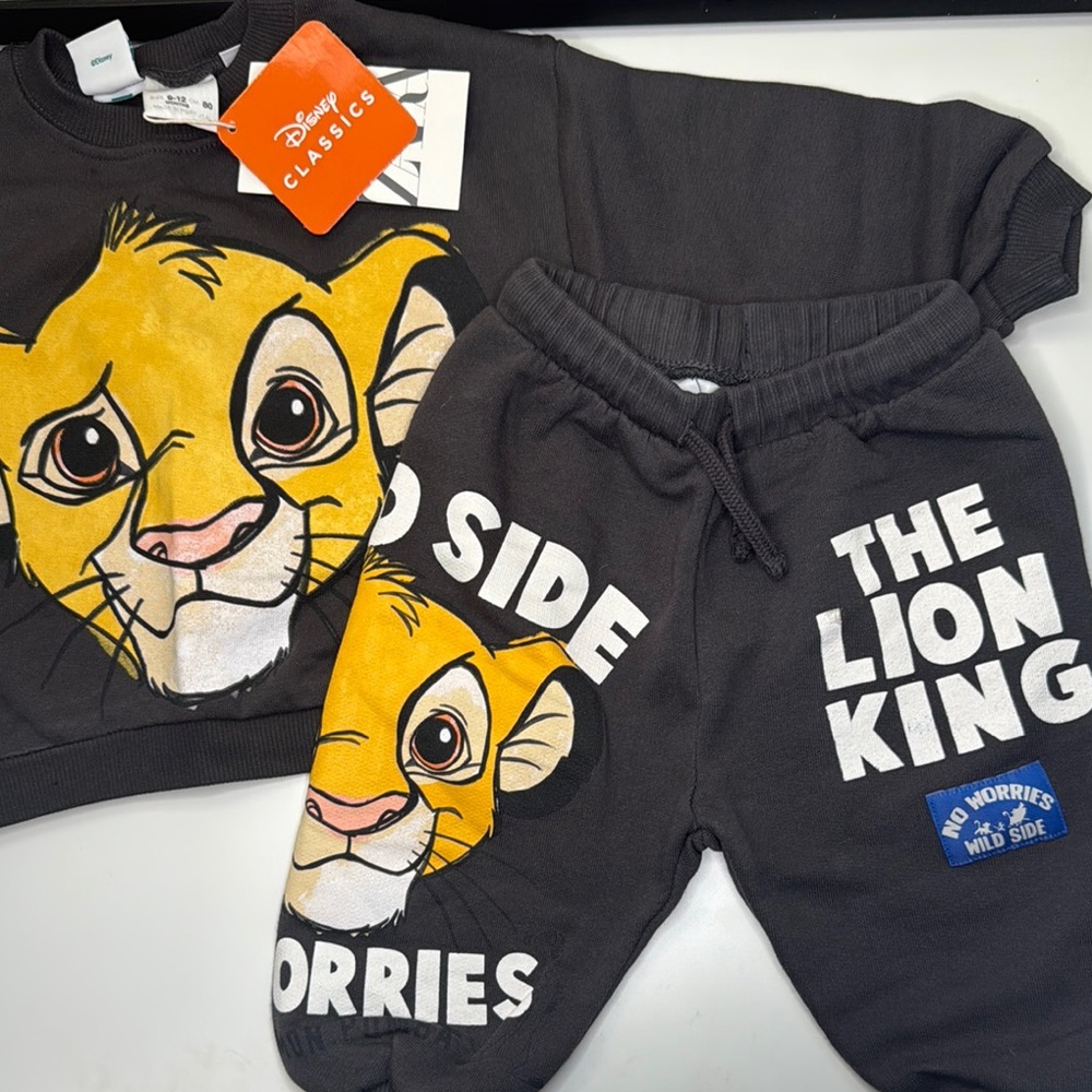 Zara Disney The Lion King Kids Sweatshirt and Pants Set - Black and Yellow